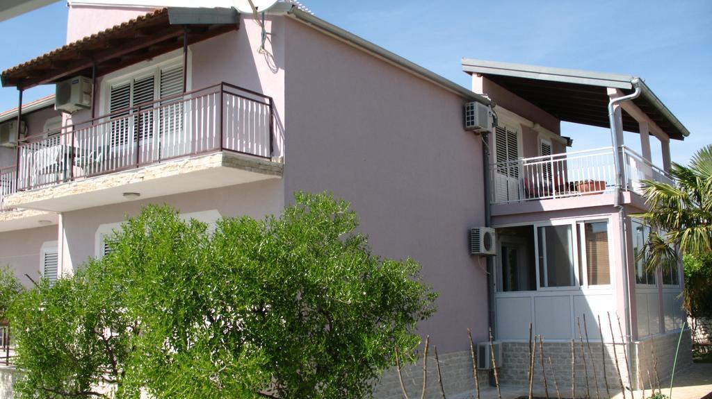 Krkahaus Hotel Lozovac Eksteriør billede
