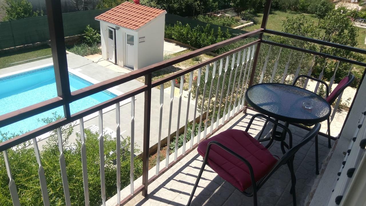 Krkahaus Hotel Lozovac Eksteriør billede