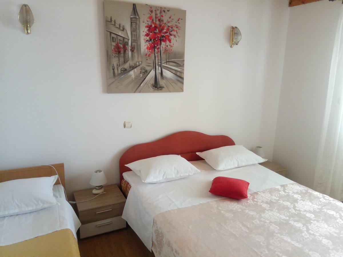 Krkahaus Hotel Lozovac Eksteriør billede